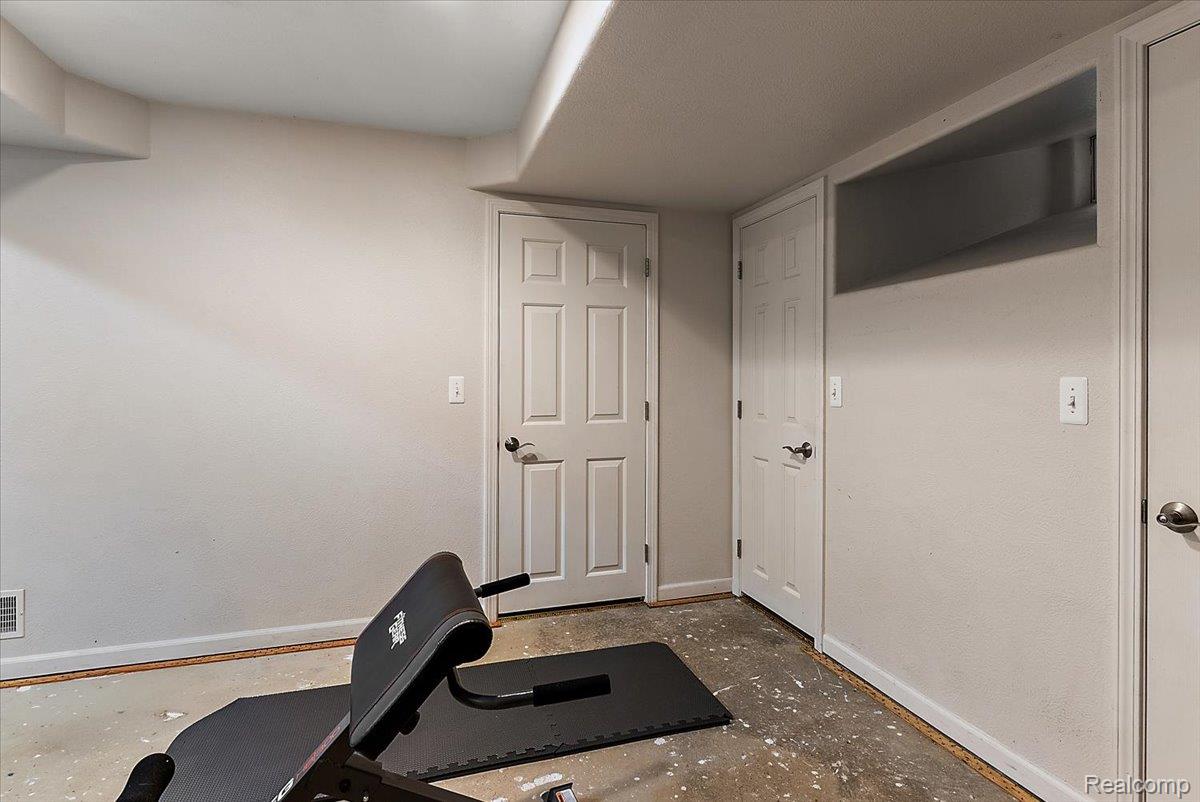 3594 Olde Dominion Drive