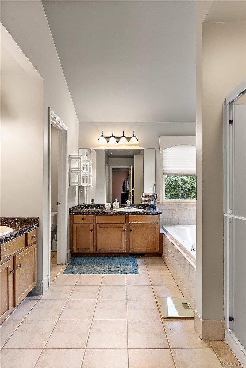 3594 Olde Dominion Drive