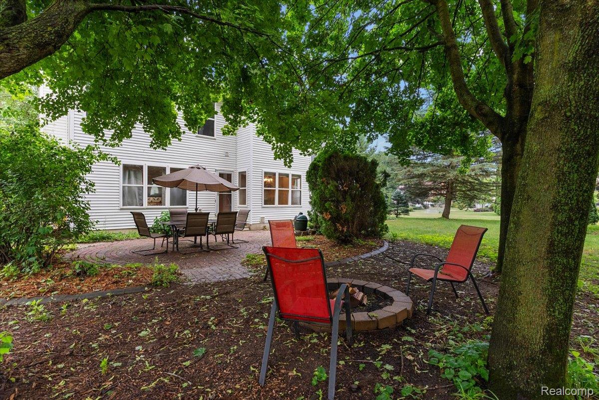 3594 Olde Dominion Drive