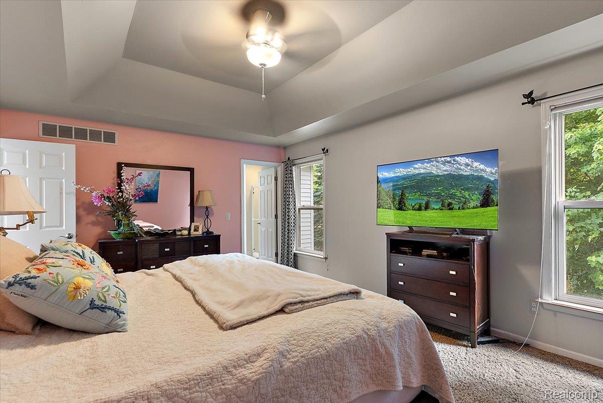 3594 Olde Dominion Drive