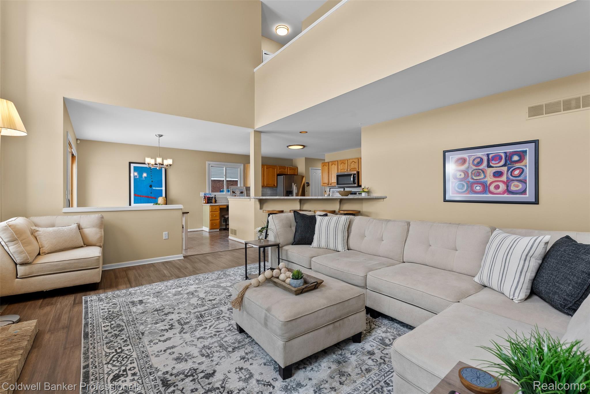 46985 Glastonbury Drive