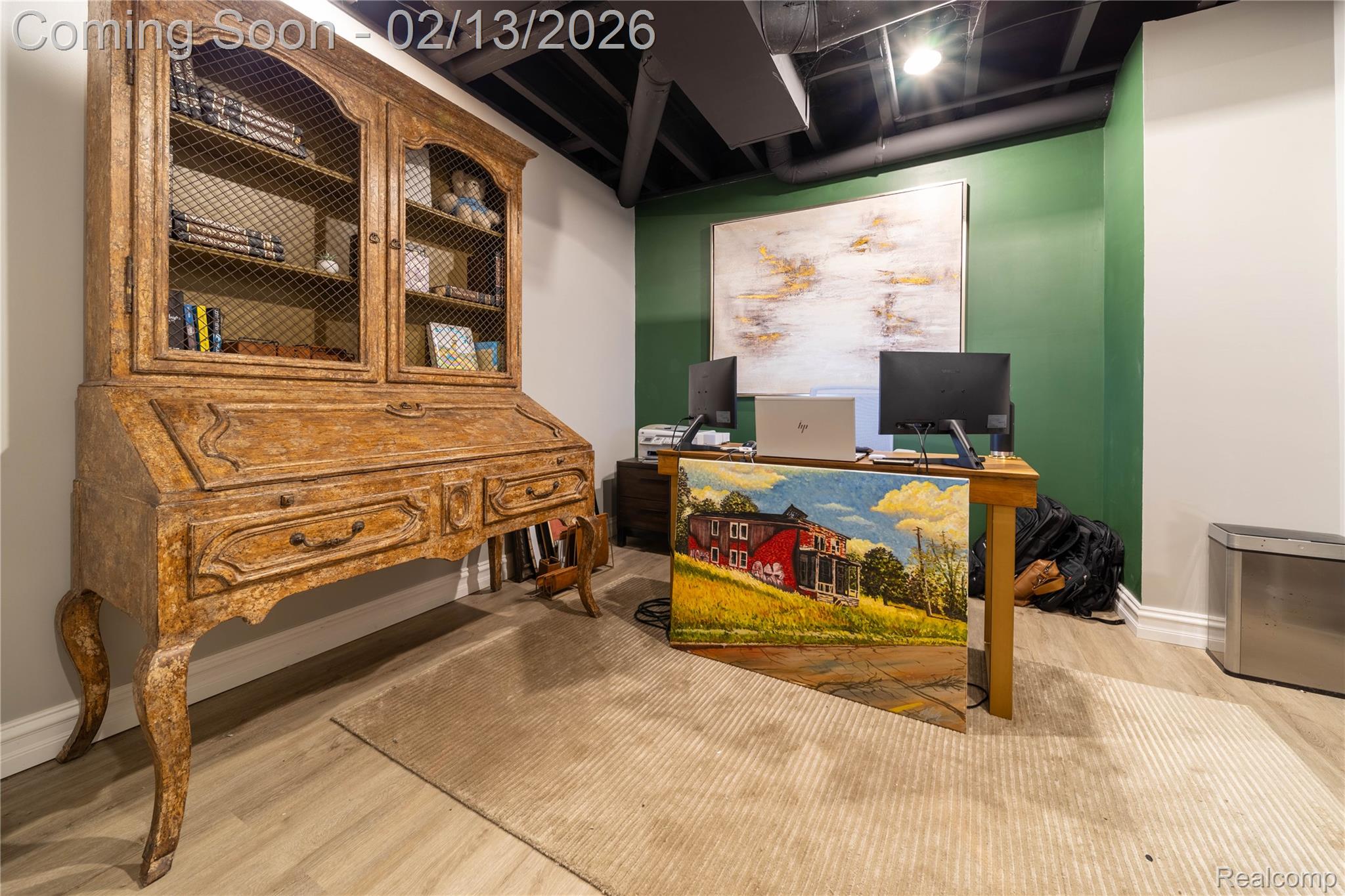 717 S Kenwood Avenue