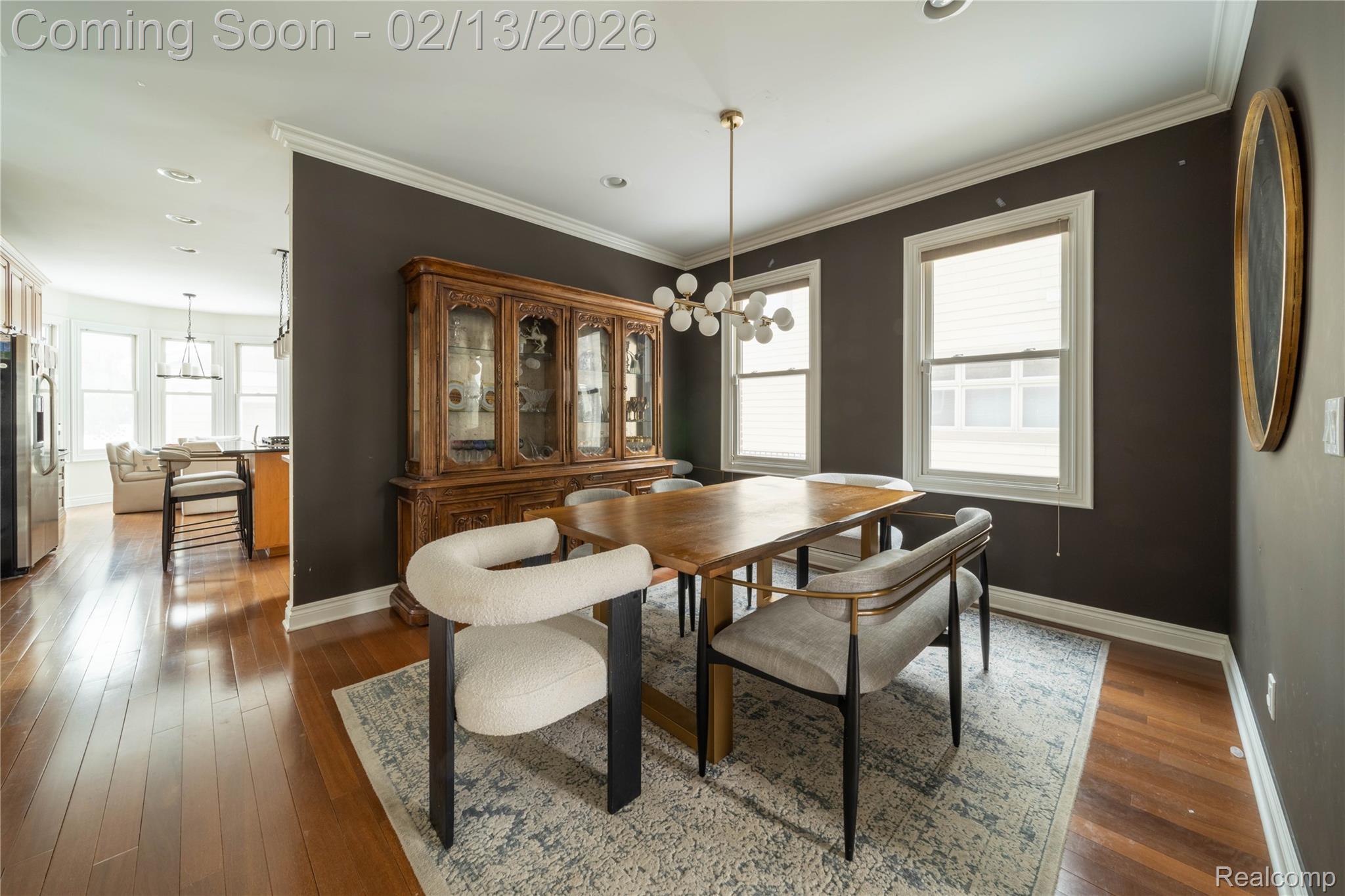 717 S Kenwood Avenue