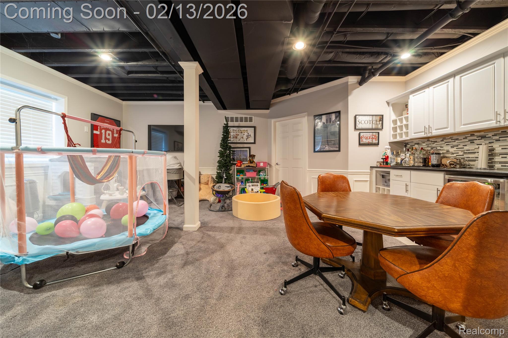 717 S Kenwood Avenue