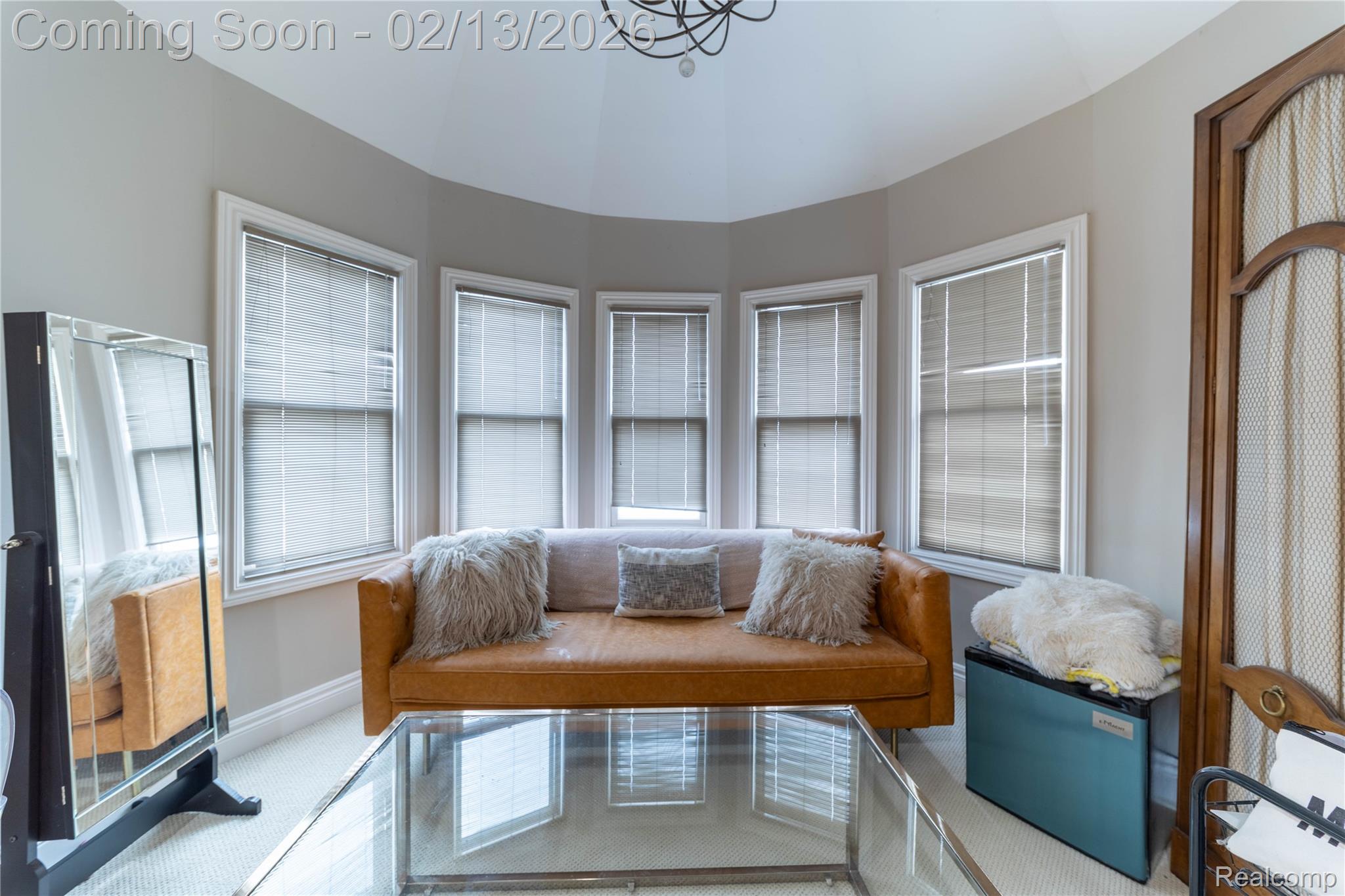 717 S Kenwood Avenue