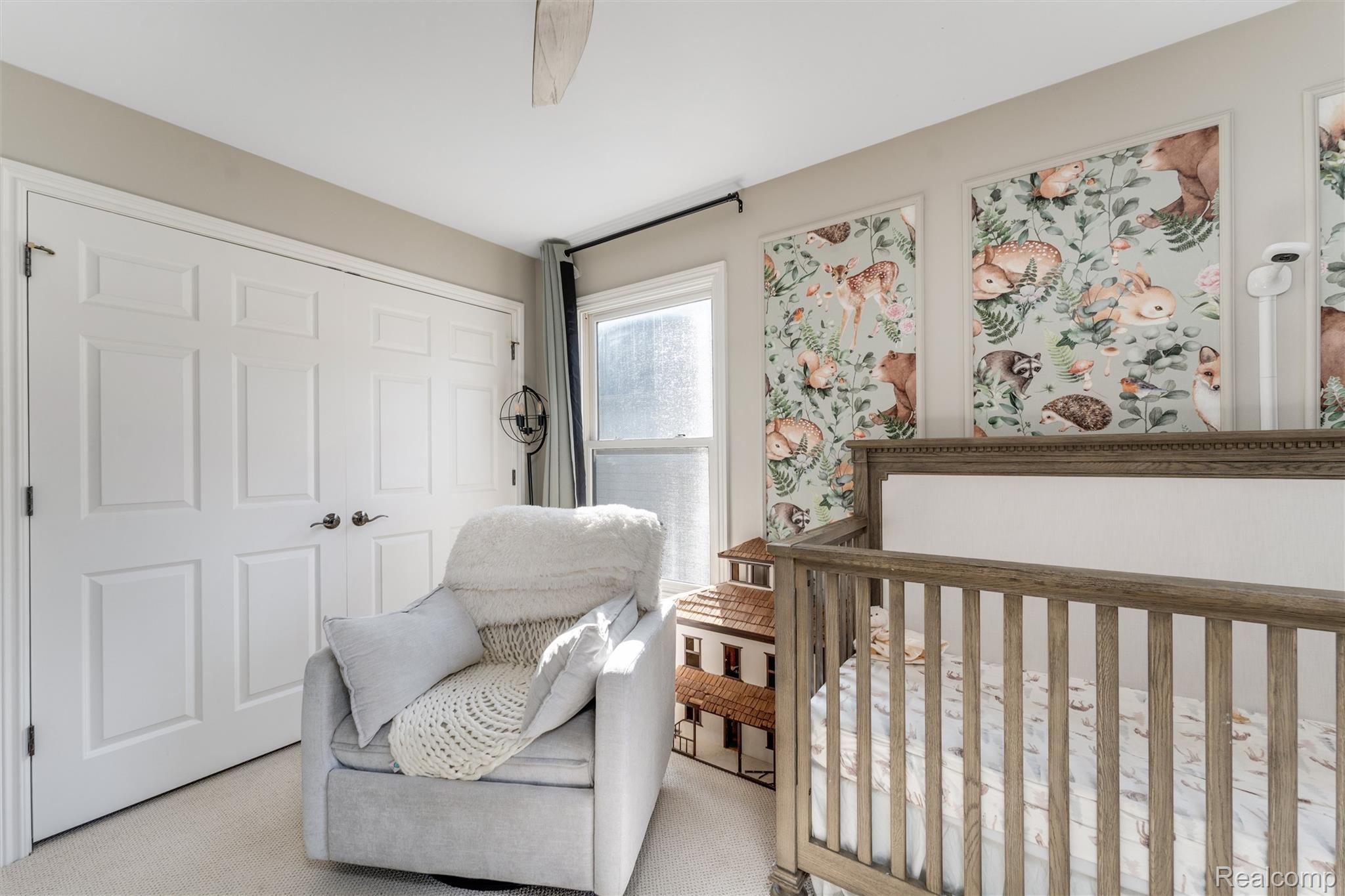 717 S Kenwood Avenue