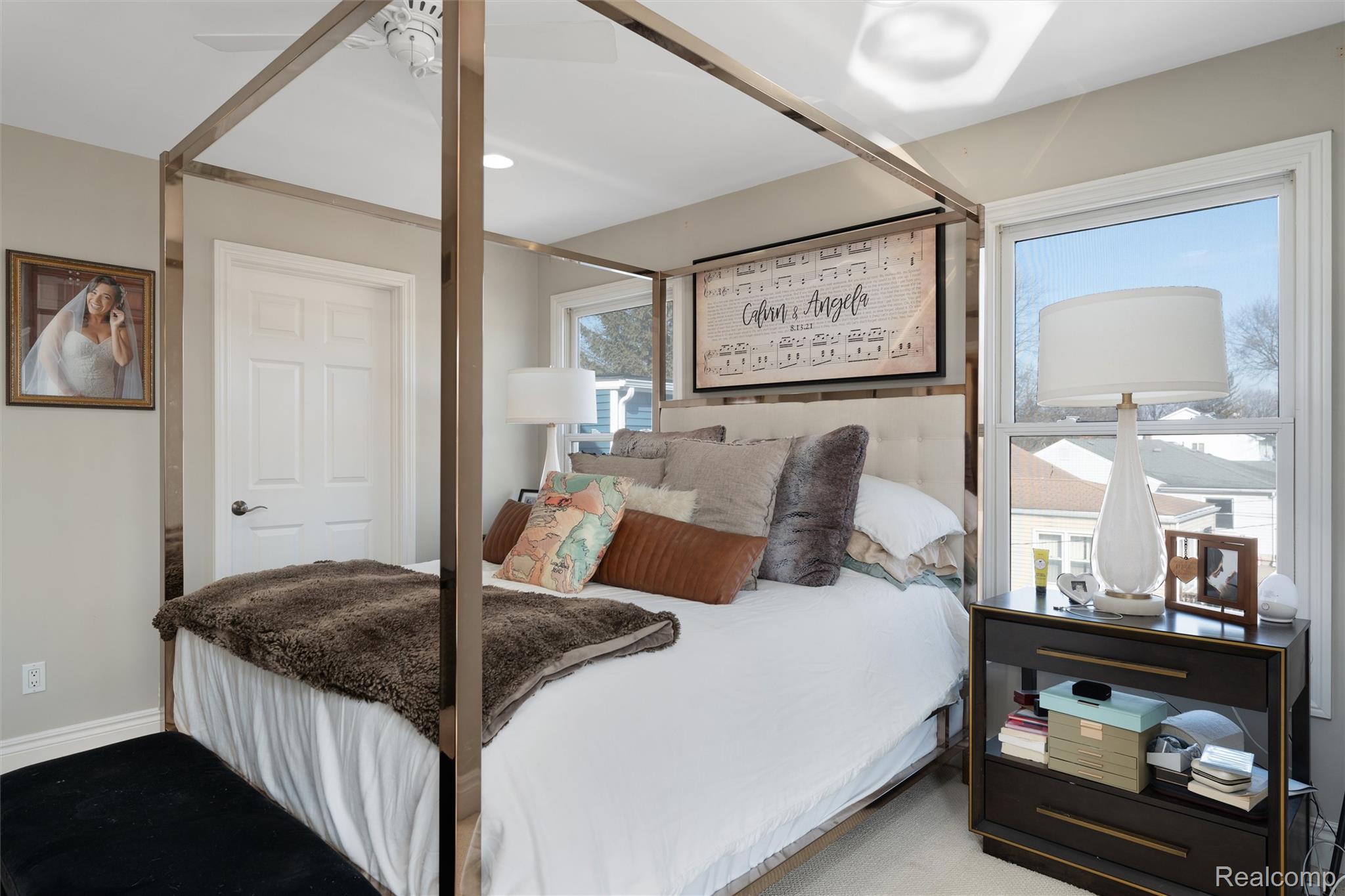 717 S Kenwood Avenue