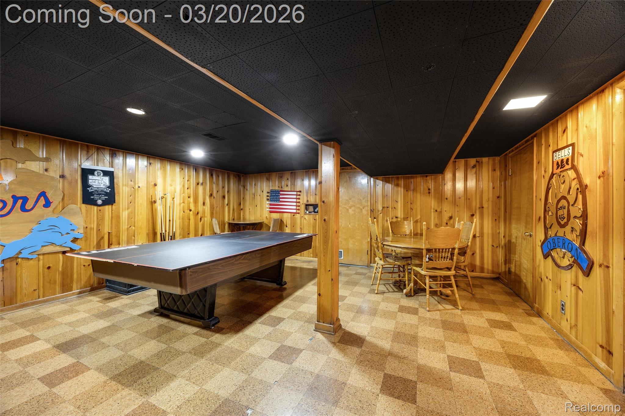 27756 Palmer Boulevard