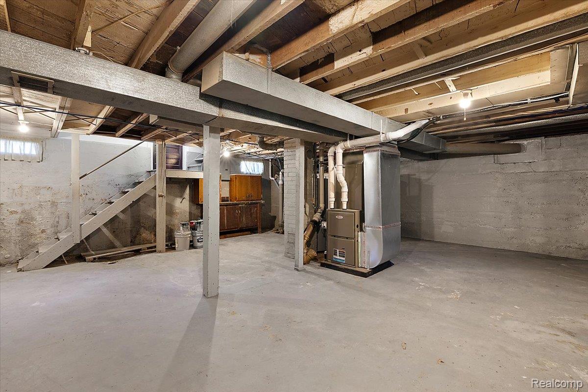 438 N Bailey Street