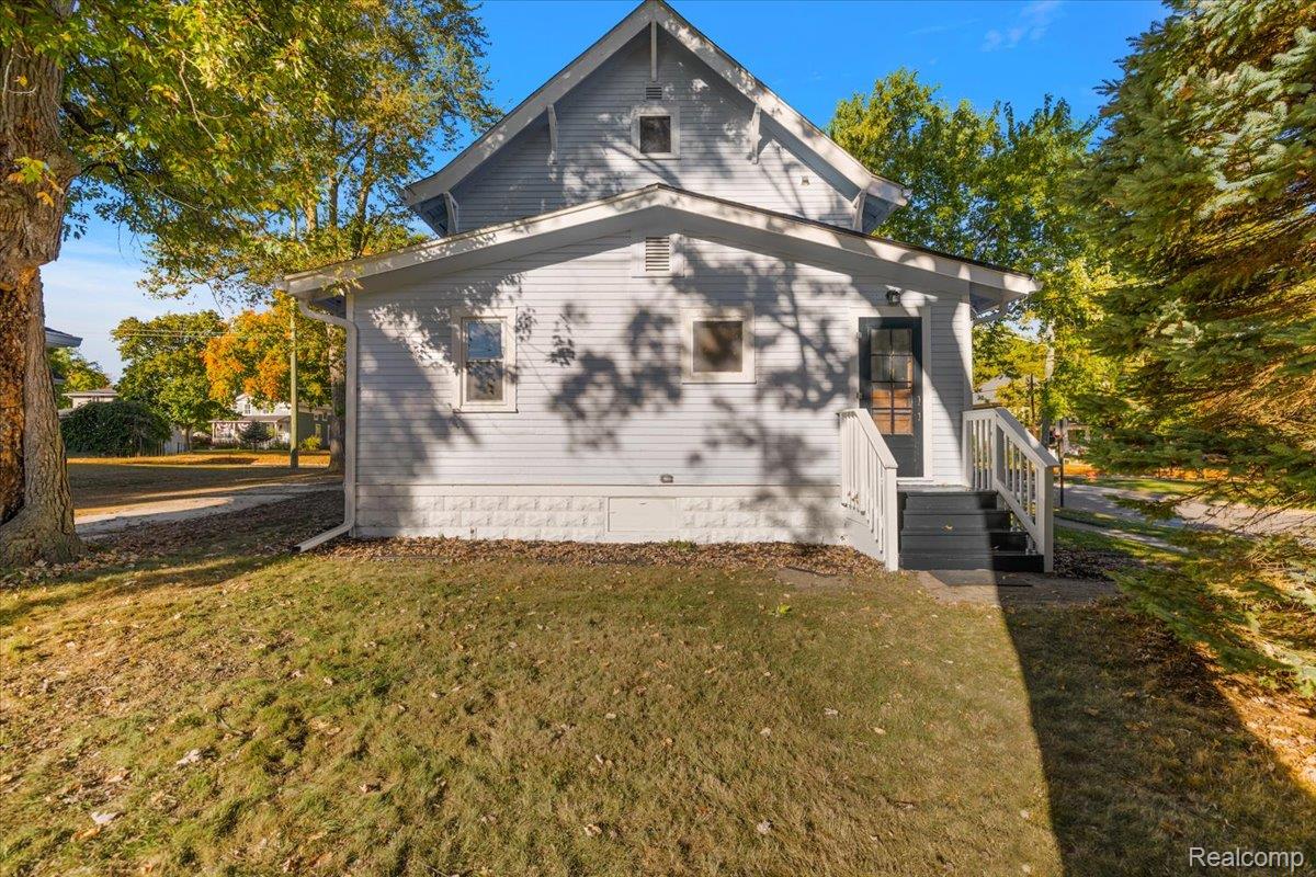 438 N Bailey Street