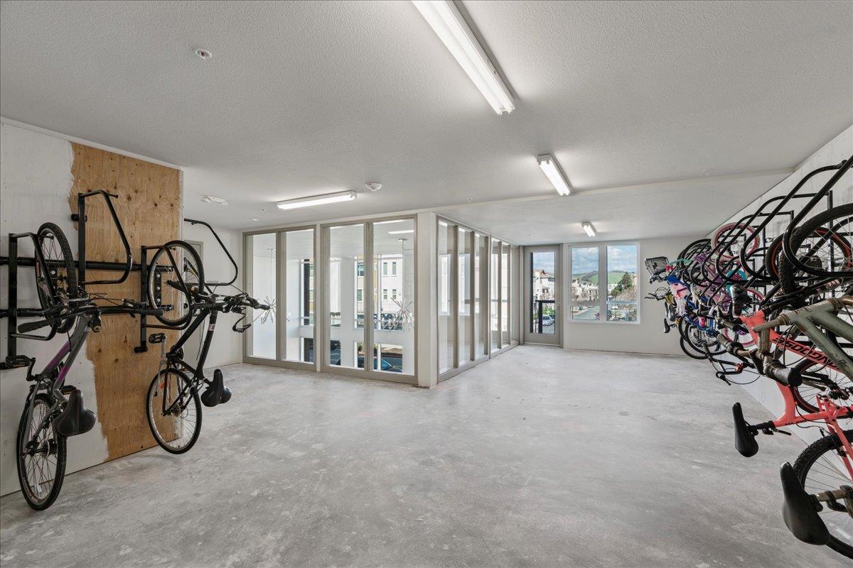 5925 Charlotte DR 310