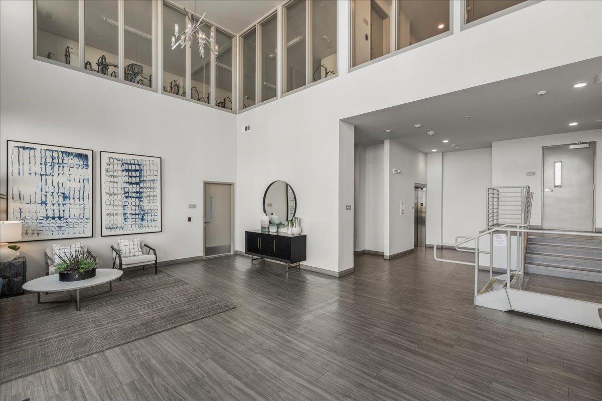 5925 Charlotte DR 310