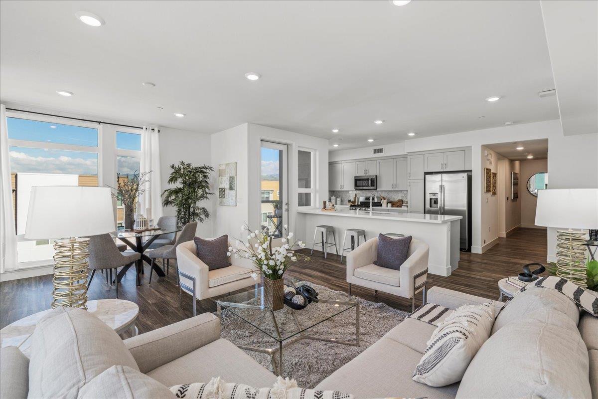 5925 Charlotte DR 310