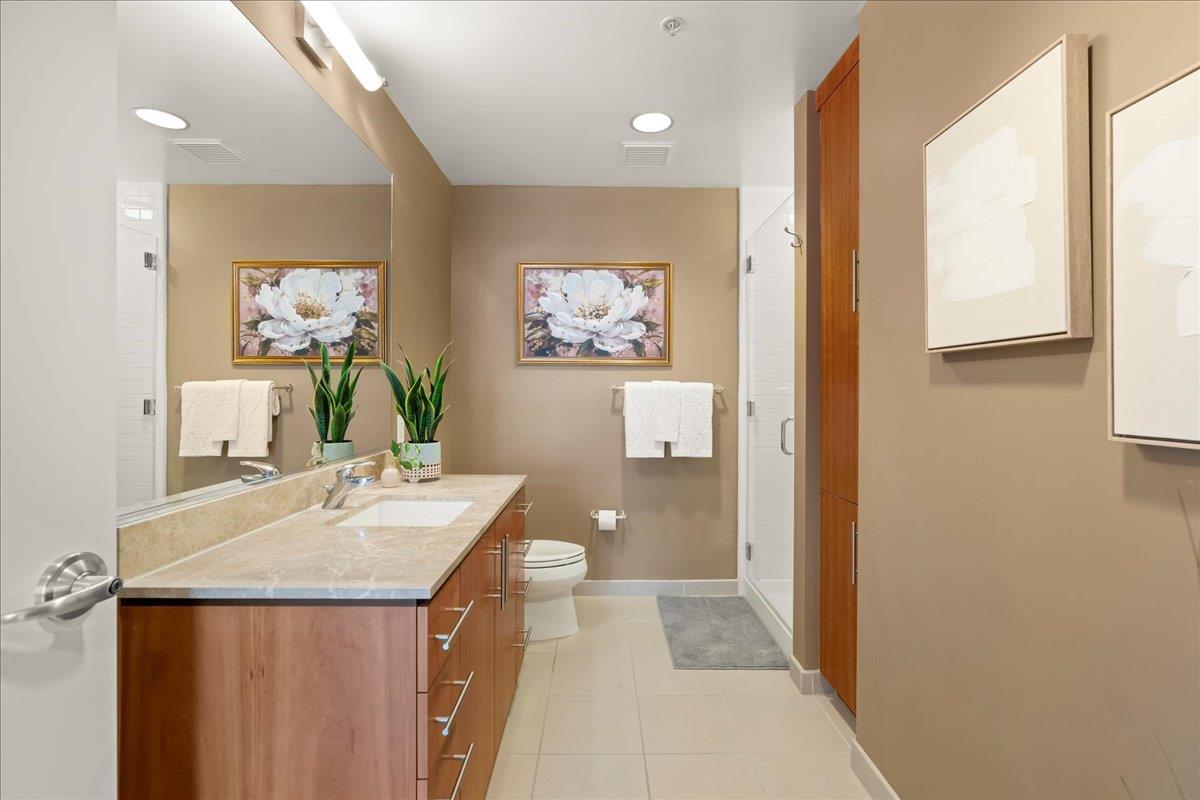 38 N Almaden BLVD 1300