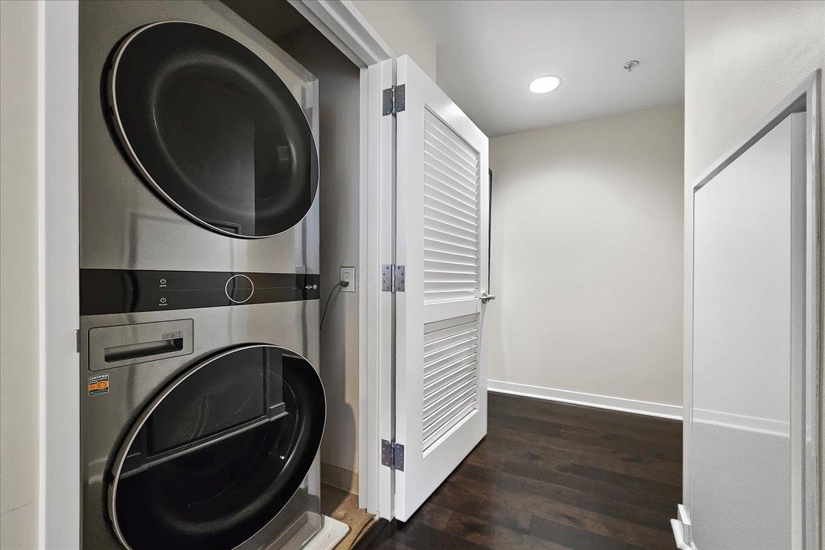 38 N Almaden BLVD 1300