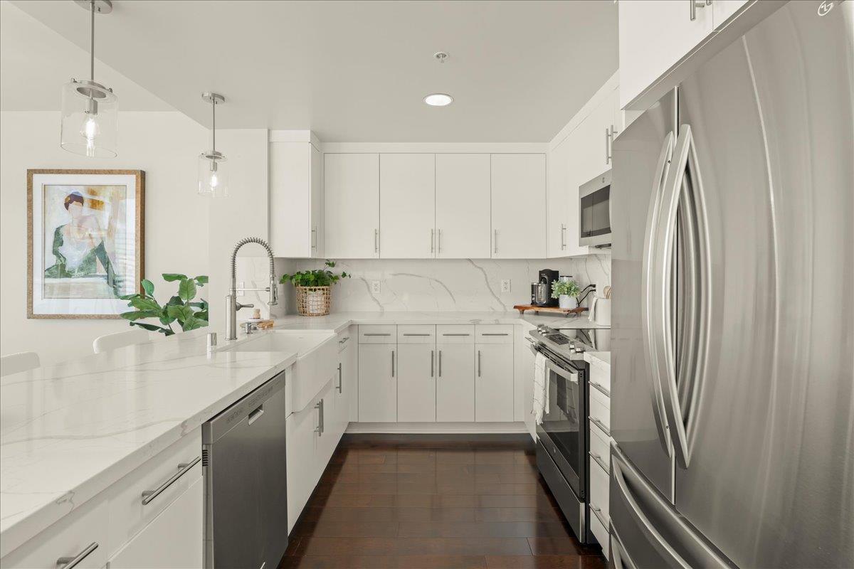 38 N Almaden BLVD 1300