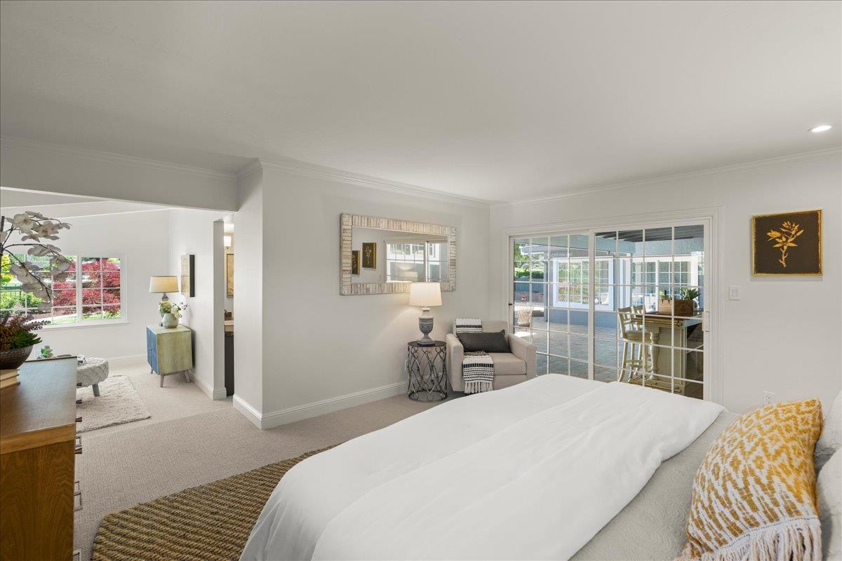 6618 Crystal Springs DR