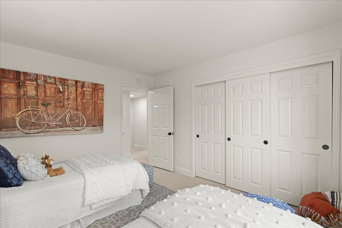 6618 Crystal Springs DR