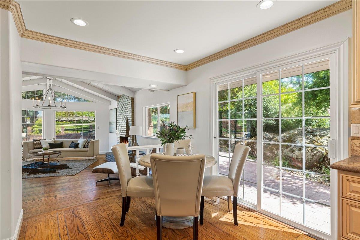 6618 Crystal Springs DR