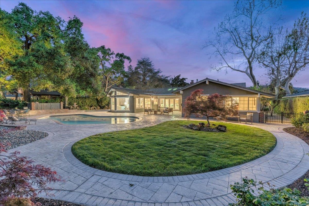 6618 Crystal Springs DR