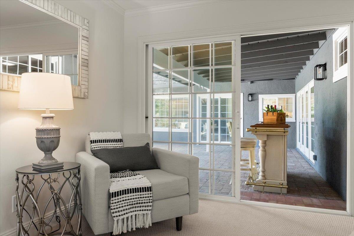 6618 Crystal Springs DR