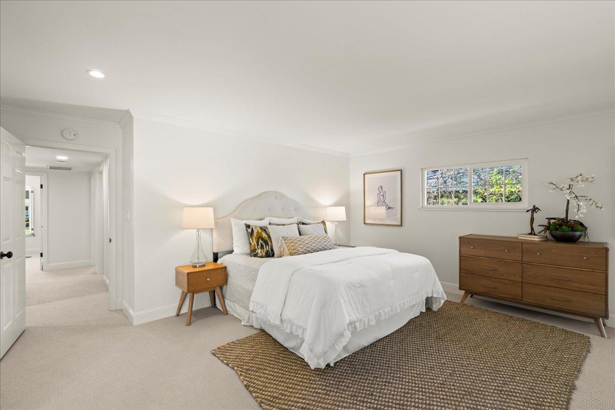 6618 Crystal Springs DR