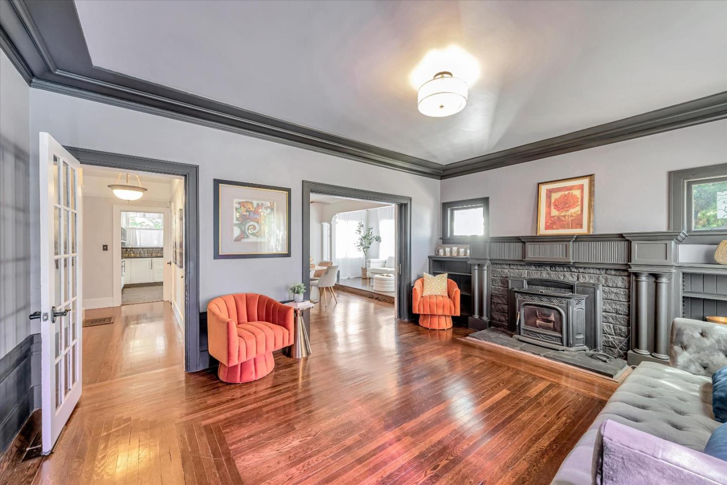 320 N 17th ST