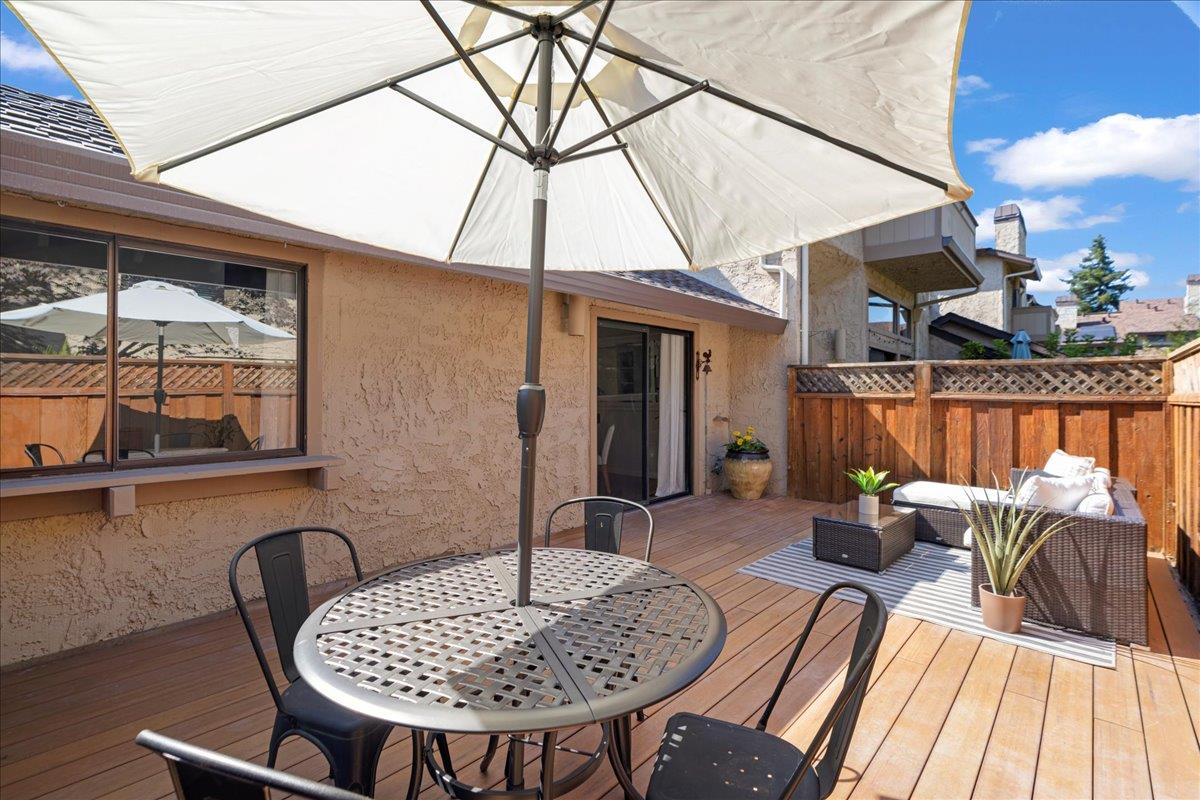 3022 Arlington DR