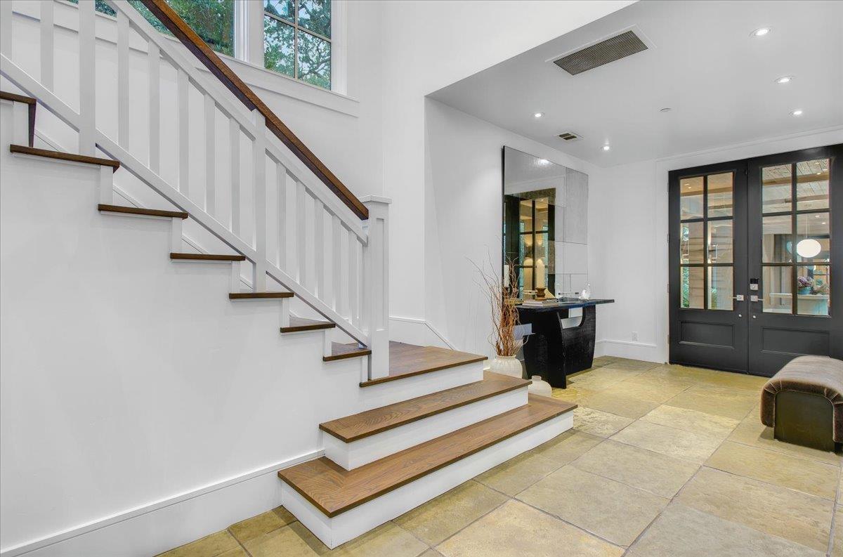 140 Foster RD