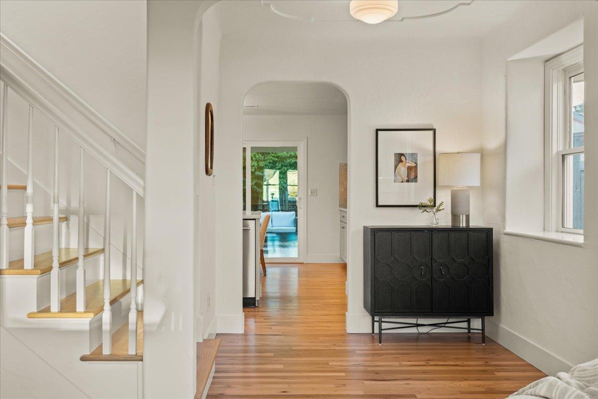 15581 Loma Vista AVE