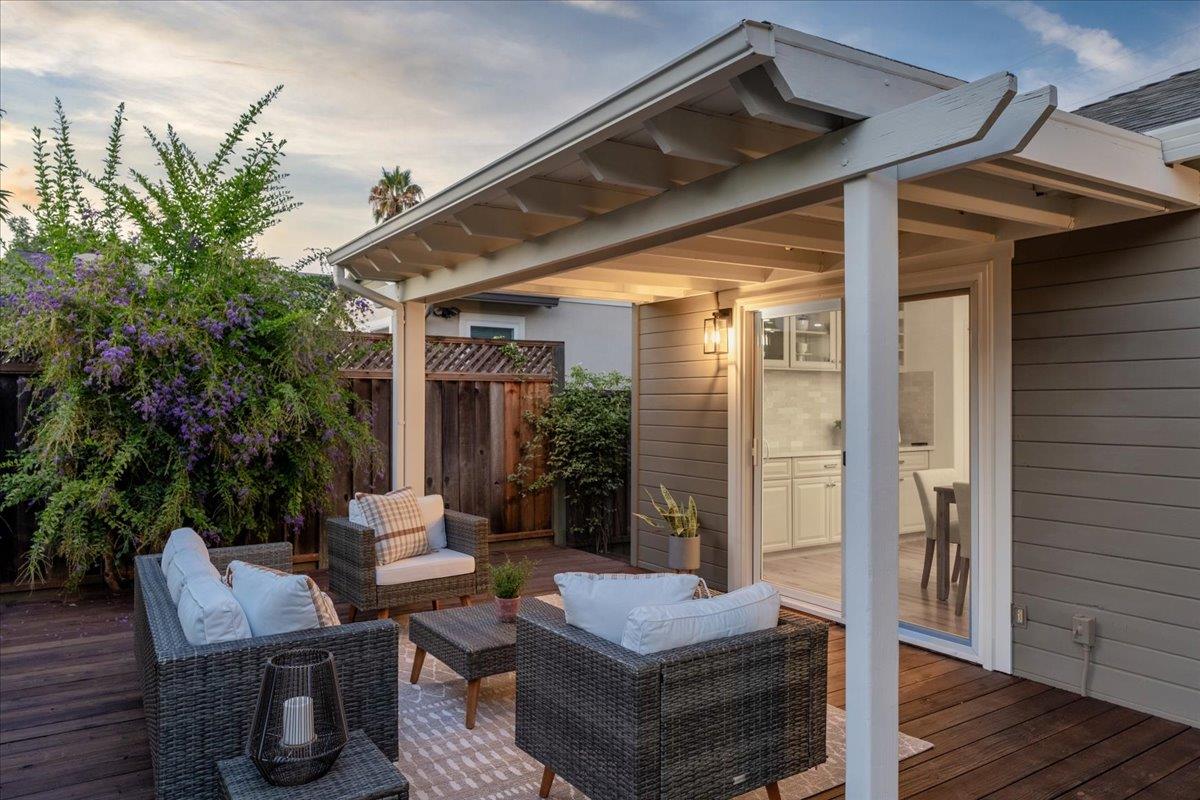 15581 Loma Vista AVE