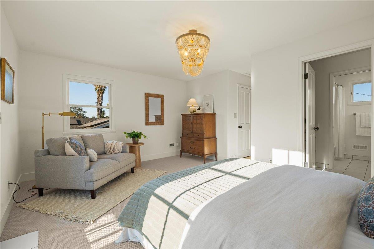 15581 Loma Vista AVE