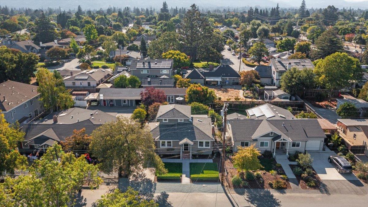 15581 Loma Vista AVE