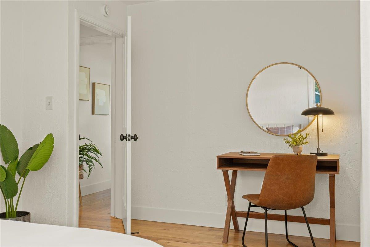 15581 Loma Vista AVE