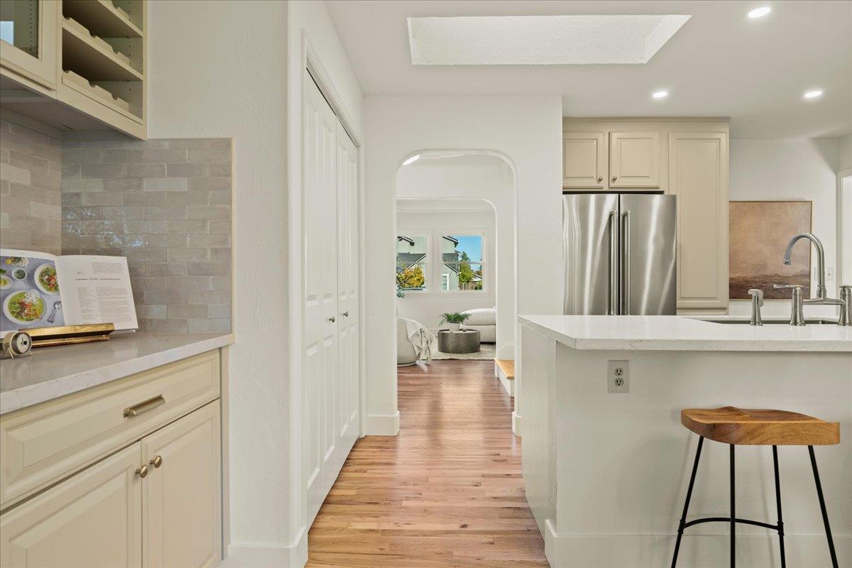 15581 Loma Vista AVE