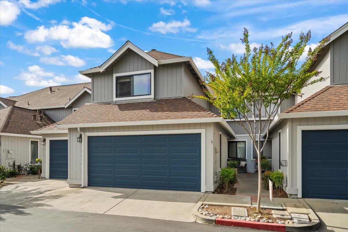17068 Creekside CIR