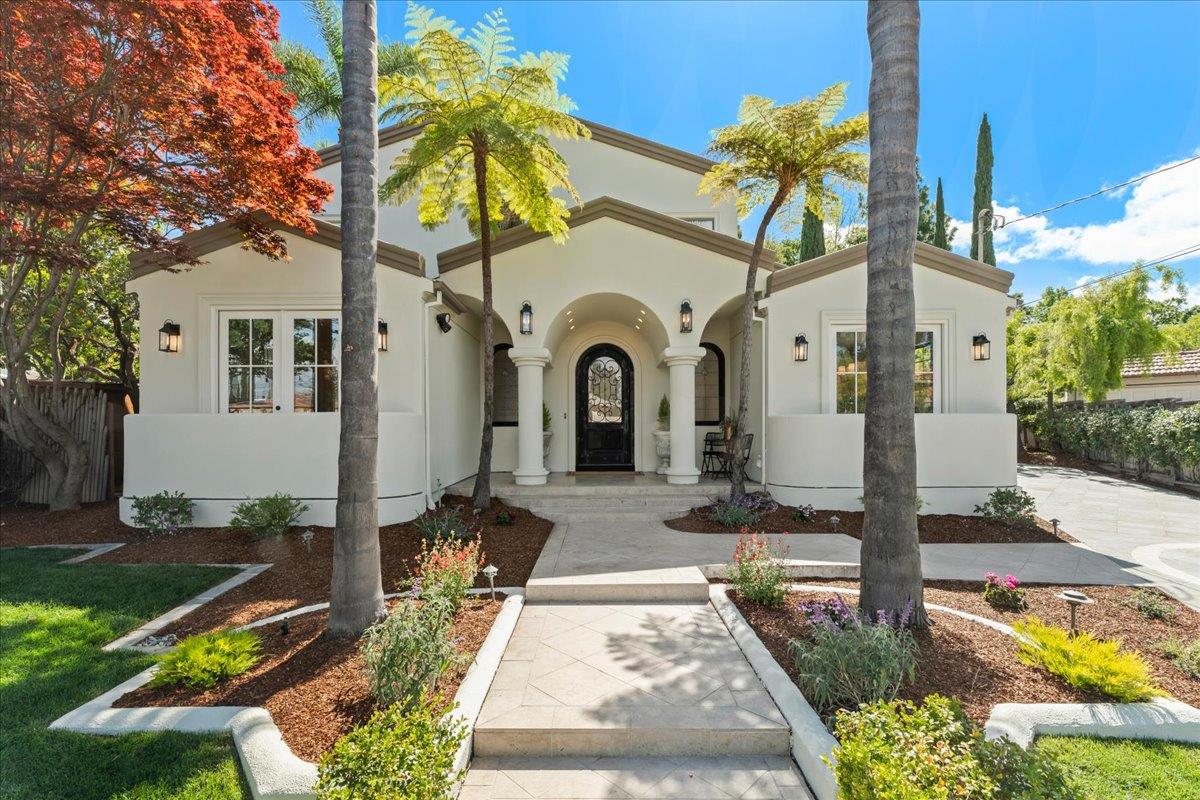 73 Mariposa AVE