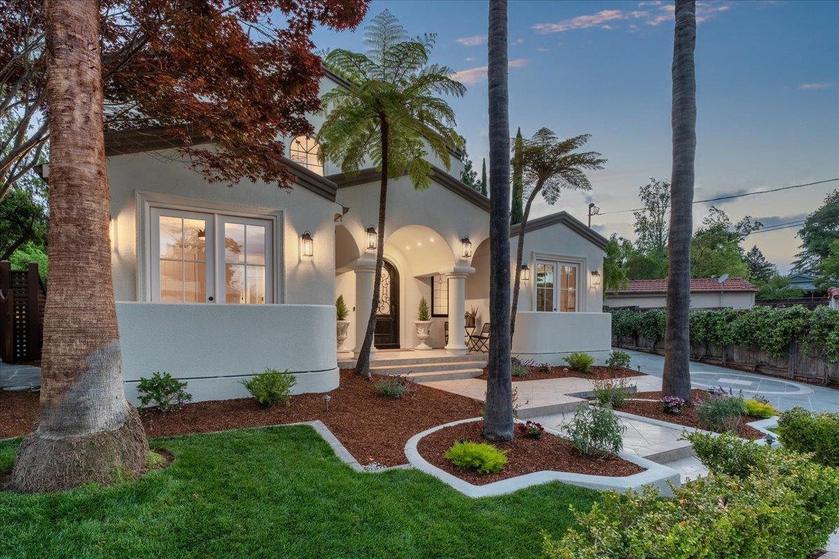 73 Mariposa AVE