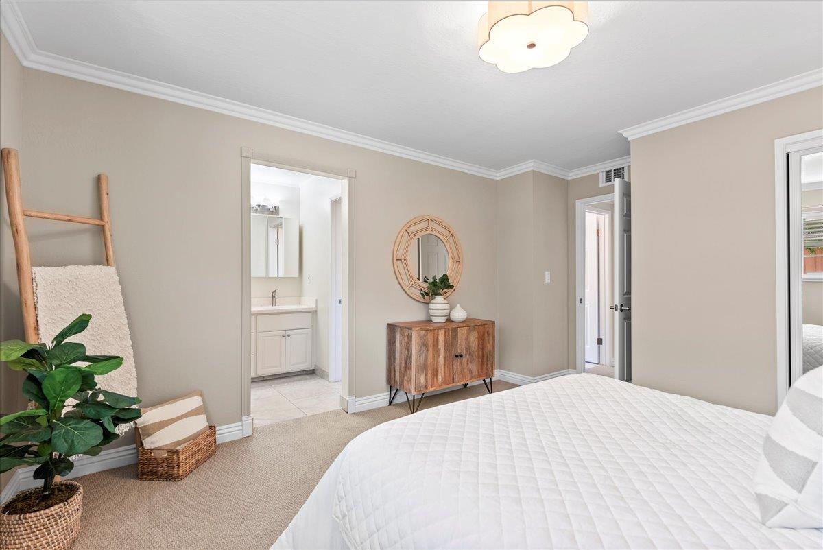 1648 Mount Rainier AVE