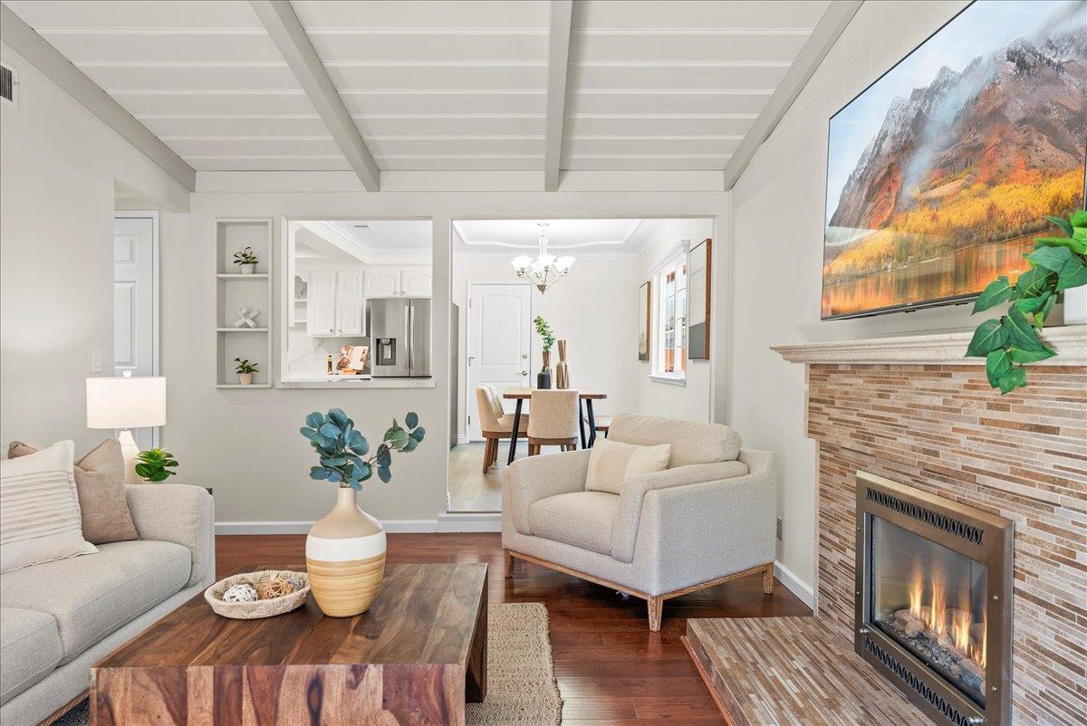 1648 Mount Rainier AVE