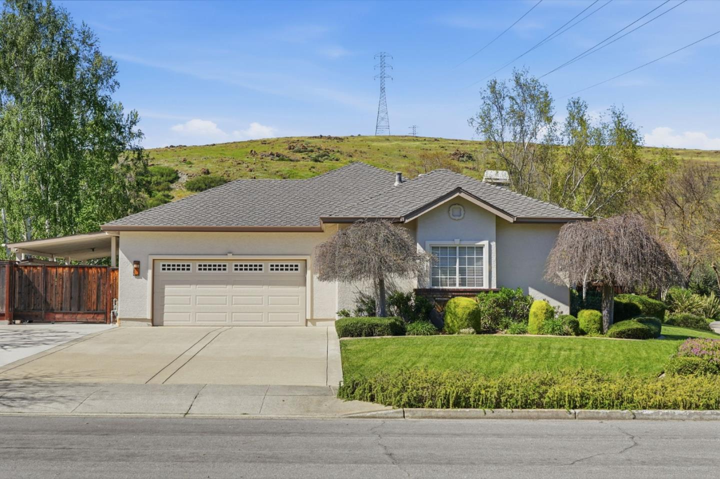 651 Llagas Vista Drive