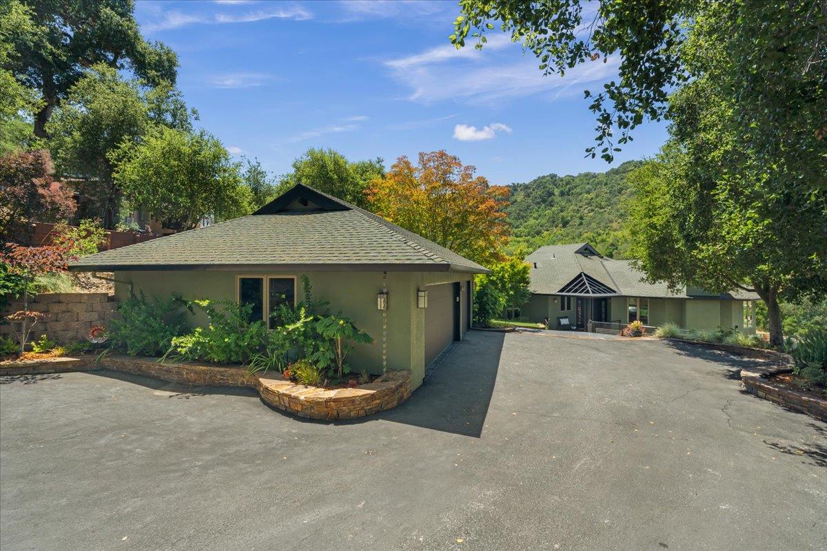 20041 Mann Oak Court