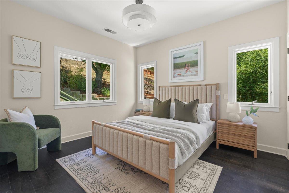 20041 Mann Oak Court