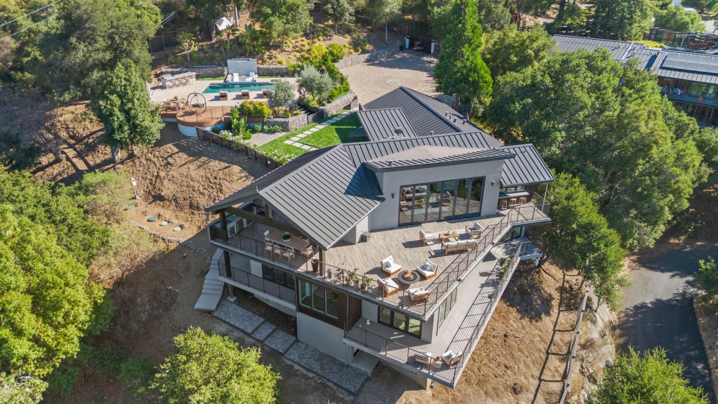 17808 Tourney RD