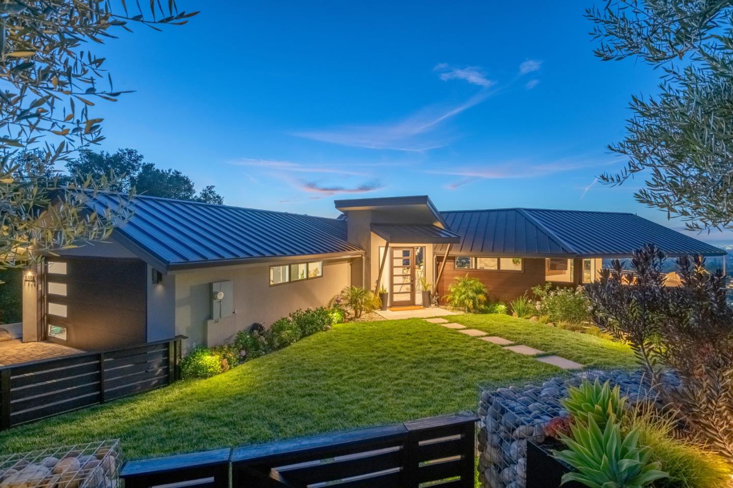 17808 Tourney RD
