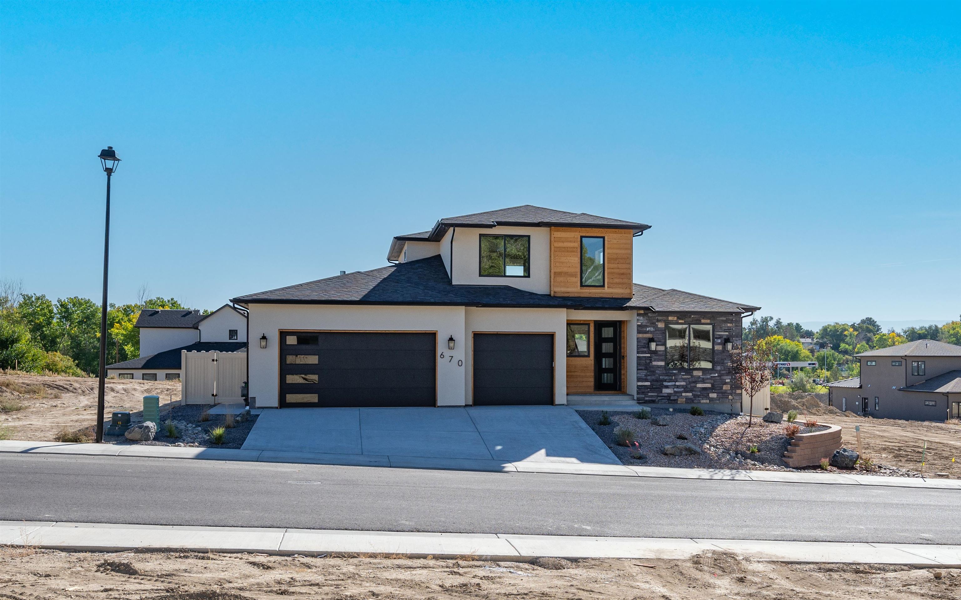 670 Horizon Glen Drive