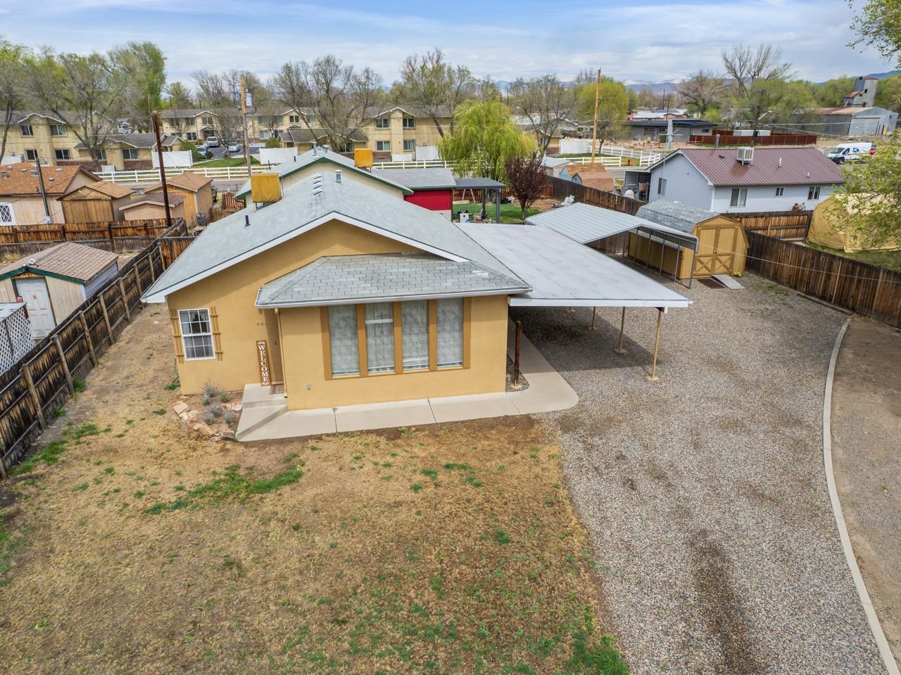 841 E Carolina Avenue