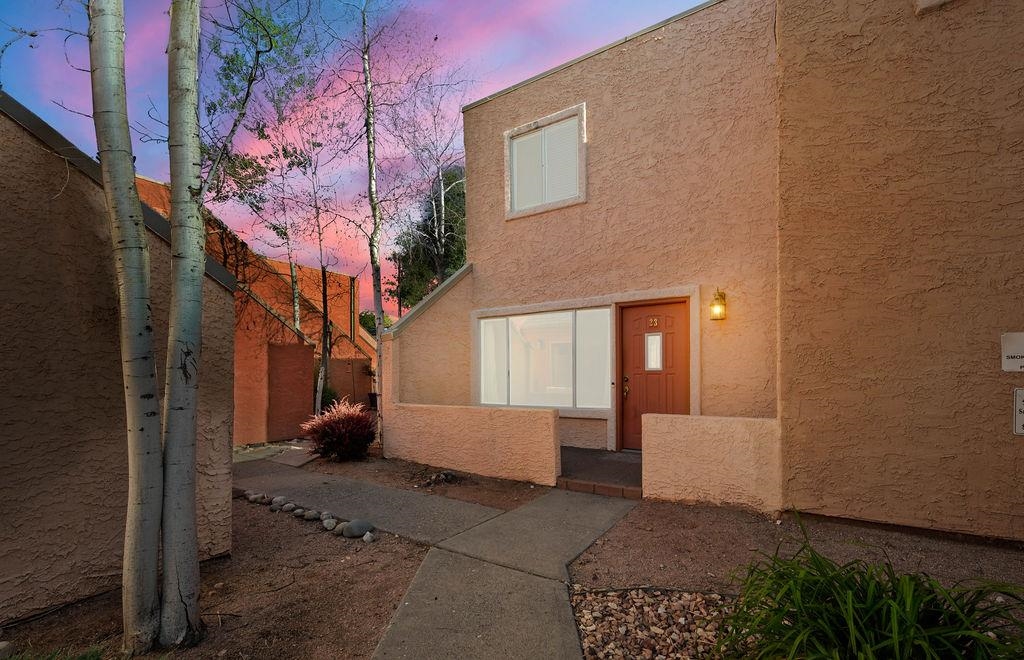 950 Northern Way Unit: 23