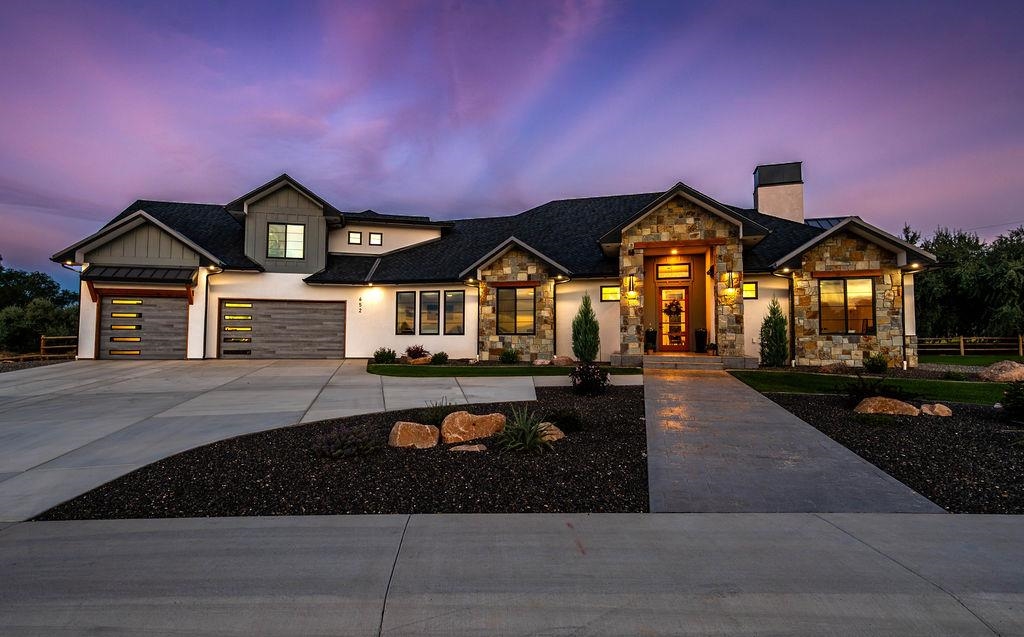 652 Eagles Nest Court