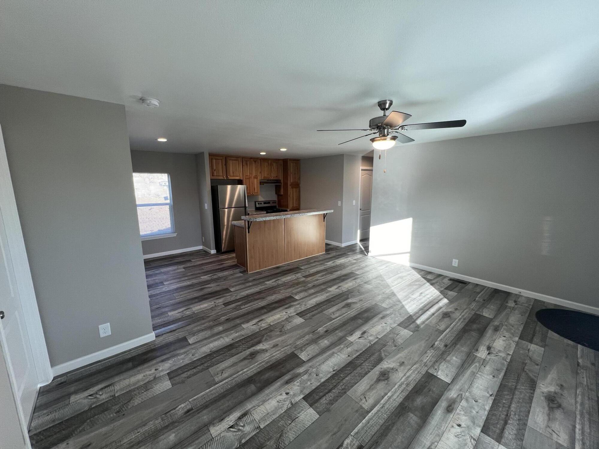 5619 Edith Way